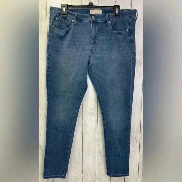 GAP Denim - Gap Skinny Jeans Size 32R